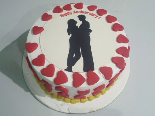 Anniversary d5 cake