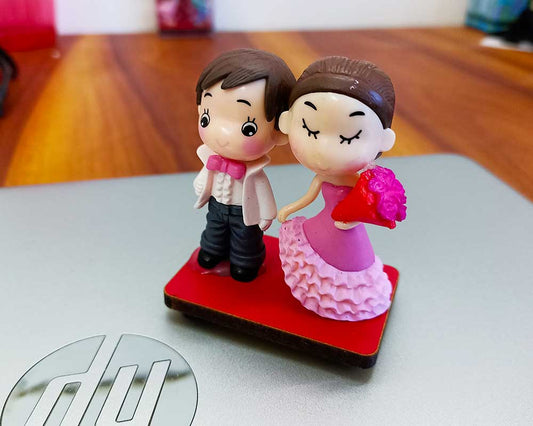 Cute Couple Figurine D1