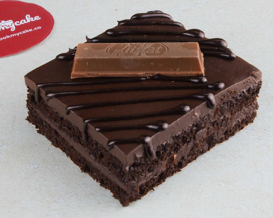 KitKat Chocolate Pastry