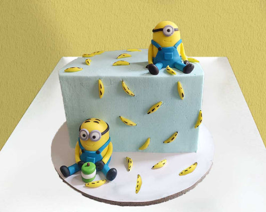 Six month Minions cake - Half Cake