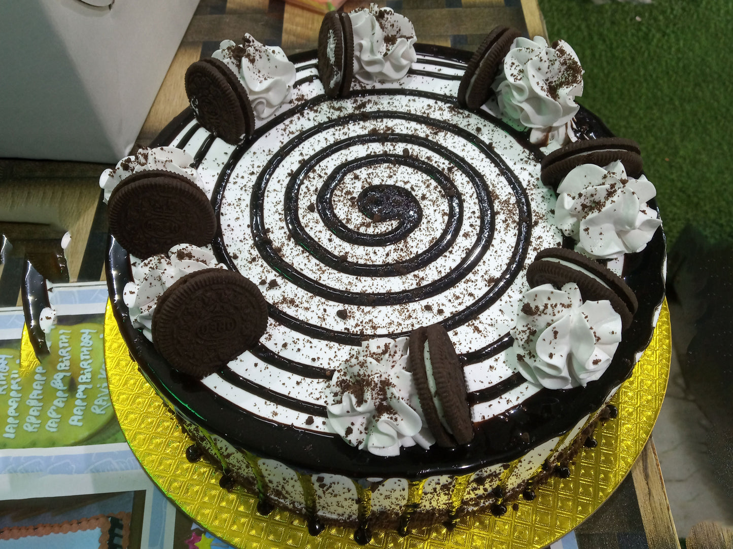 Chocolate Oreo Cake d2